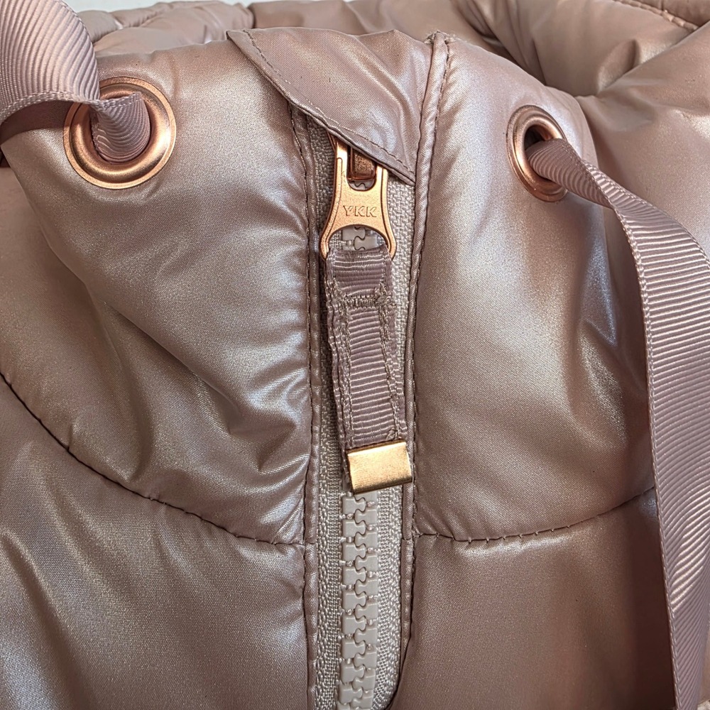 Puffer Vest Women Large Pink Rose Gold Metallic Quilted‎ Maurices, NWOT - Picture 7 of 8